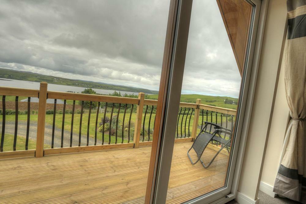Lochview Chalet Eyre Exterior photo